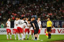 pg电子官网-顶级对决惊险刺激，球迷热情高涨的简单介绍