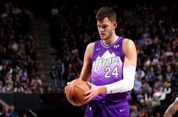 PG Soft Gaming-活塞负于凯尔特人，遭遇主场失利