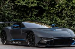 pg电子官方-橙衣鏖战南美红，本泽马生涯夜铸就传奇双城记