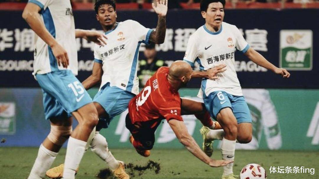 关于申花主场败于恒大，未能抵挡对手攻势的信息