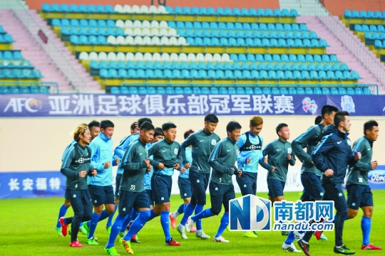 富力继续保持联赛好状态,争夺亚冠资格赛名额 富力继续保持联赛好状态,争夺亚冠资格赛名额