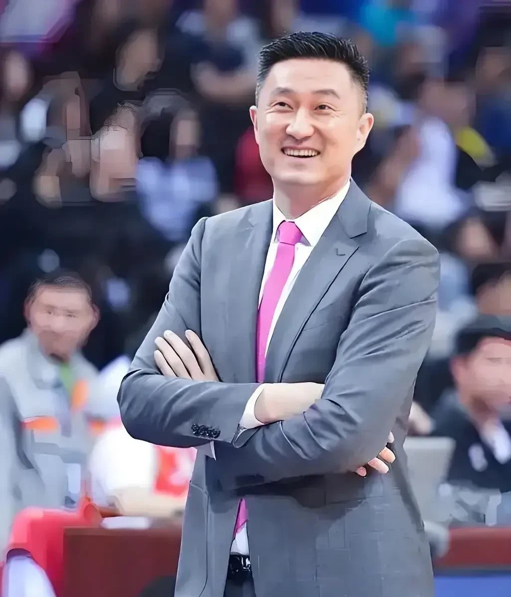 包含广东宏远主帅杜锋：球队状态更好，奥尼尔是核心之一的词条