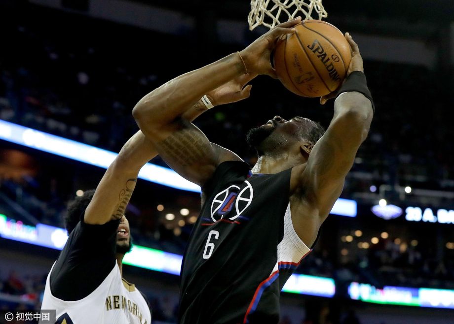 关于鹈鹕逆转天津队，保罗统治全场的信息